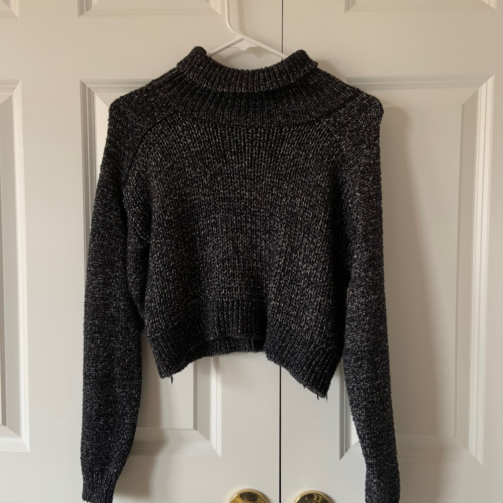 ZARA GRAY CROPPED SWEATSHIRT